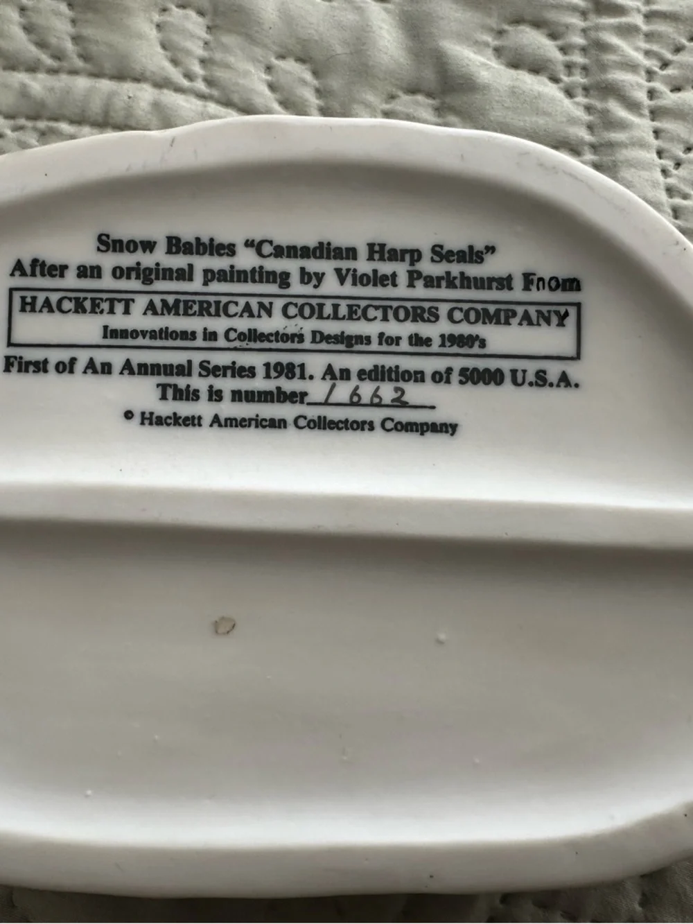 Snow Babies “ Canadian Harp Seals” Hackett American Collectores Figurine